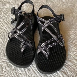 Chaco Sandals Blk White Gray Straps Never Worn 11